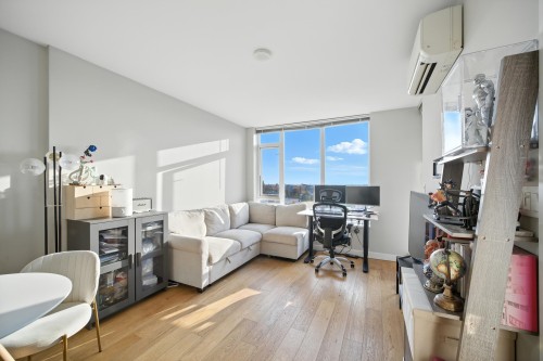 1007-6951 Elmbridge Way, Richmond, BC 