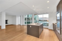 501-1409 Pender Street W Vancouver, BC V6G 2S3