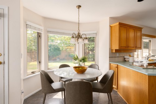 3300 River Road, Richmond, BC 