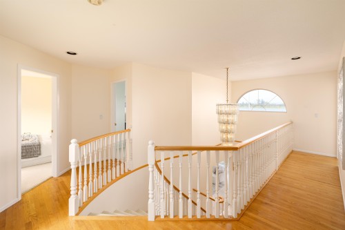 3300 River Road, Richmond, BC 