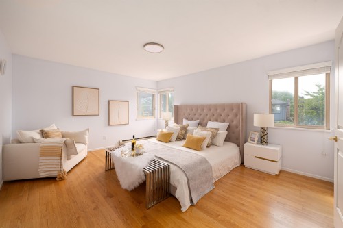 3300 River Road, Richmond, BC 