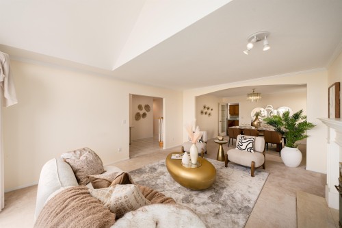 3300 River Road, Richmond, BC 