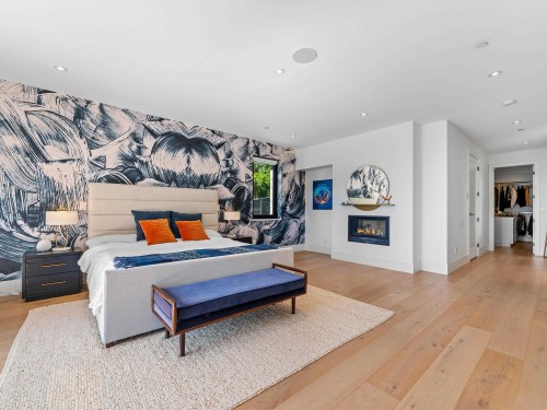 4701 Piccadilly South Road, West Vancouver, BC 