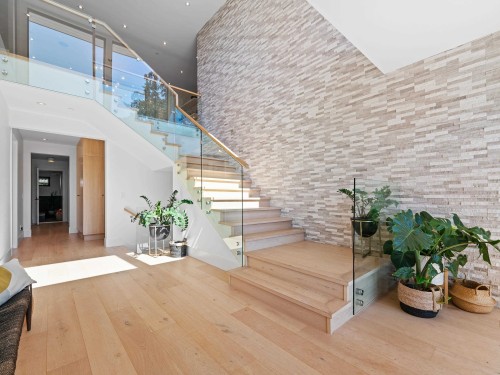 4701 Piccadilly South Road, West Vancouver, BC 