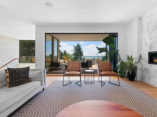 4701 Piccadilly South Road, West Vancouver, BC 