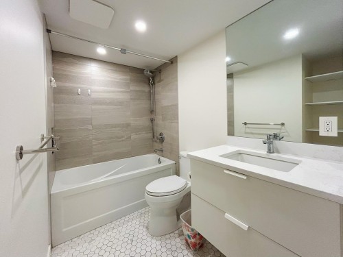 606-1740 Comox Street, Vancouver, BC 