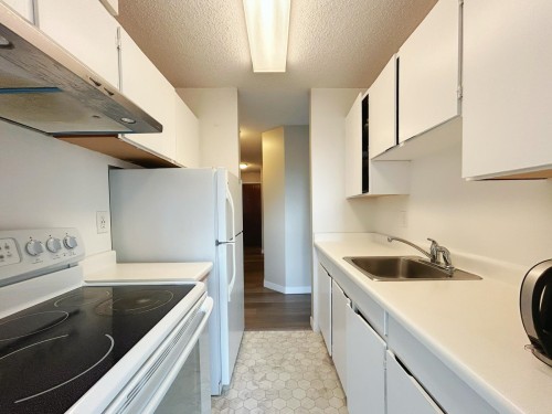 606-1740 Comox Street, Vancouver, BC 