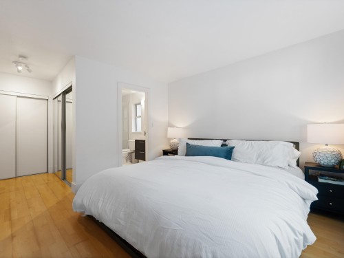 2343 7Th Avenue W, Vancouver, BC 