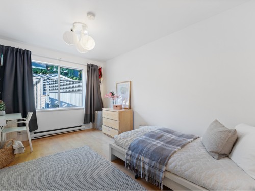 2343 7Th Avenue W, Vancouver, BC 