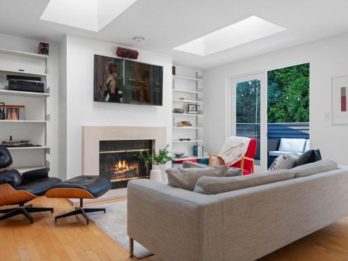 2343 7Th Avenue W, Vancouver, BC 