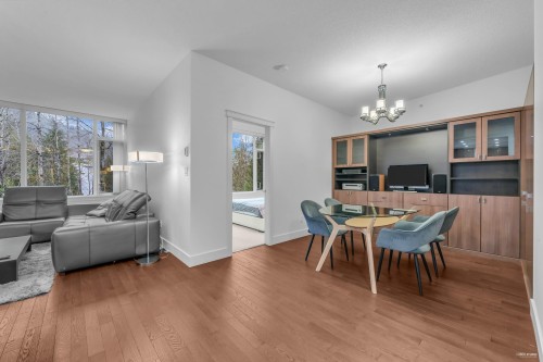 707-1415 Parkway Boulevard, Coquitlam, BC 