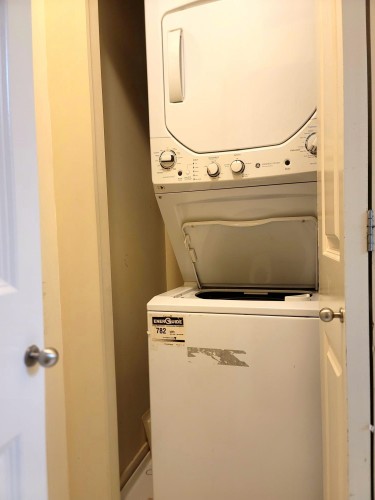 302-3663 Crowley Drive, Vancouver, BC 