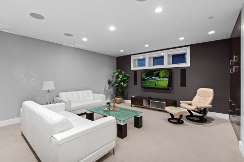 5390 Elm Street, Vancouver, BC 