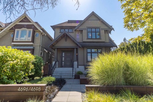 4698 11Th Avenue W, Vancouver, BC 