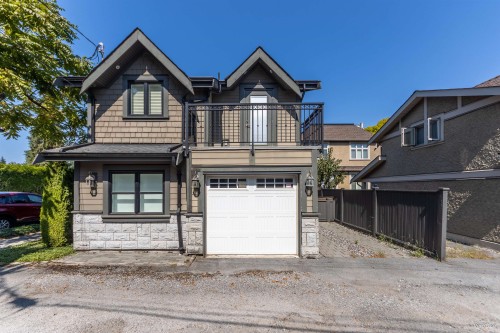 4698 11Th Avenue W, Vancouver, BC 