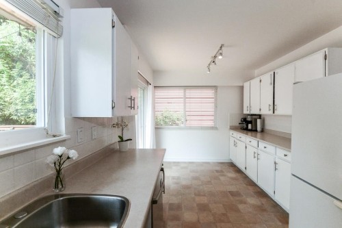 1345 53A Street, Delta, BC 