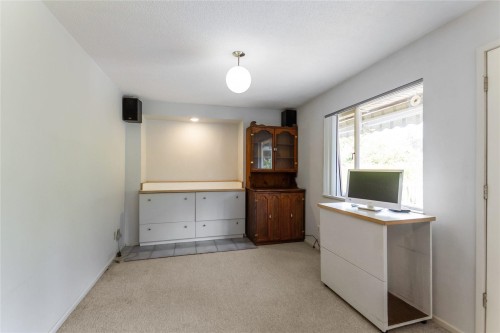 1728 Westover Road, North Vancouver, BC 