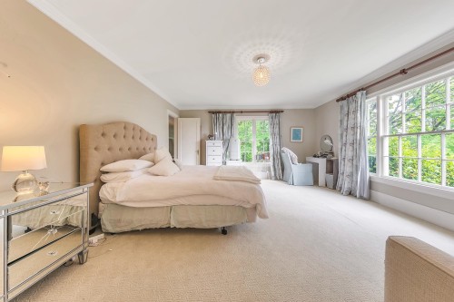 1850 Mathers Avenue, West Vancouver, BC 