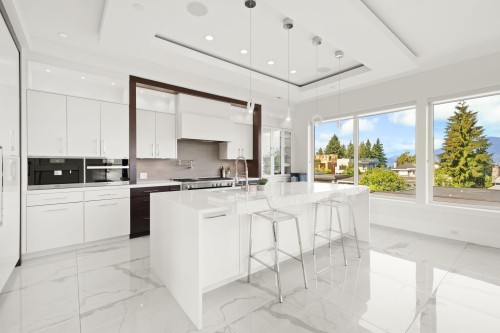 4623 4Th Avenue W, Vancouver, BC 