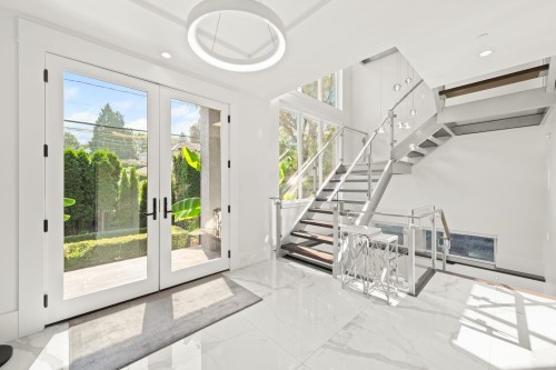 4623 4Th Avenue W, Vancouver, BC 