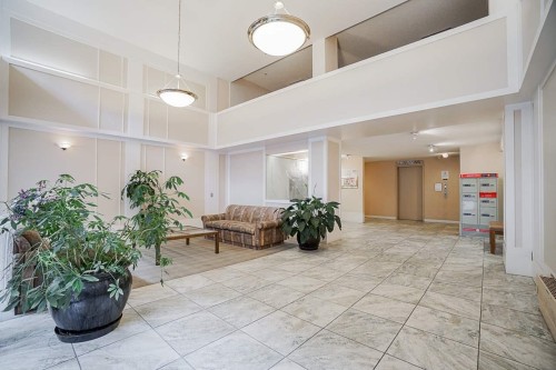 1304-2020 Fullerton Avenue, North Vancouver, BC 