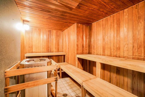 1304-2020 Fullerton Avenue, North Vancouver, BC 