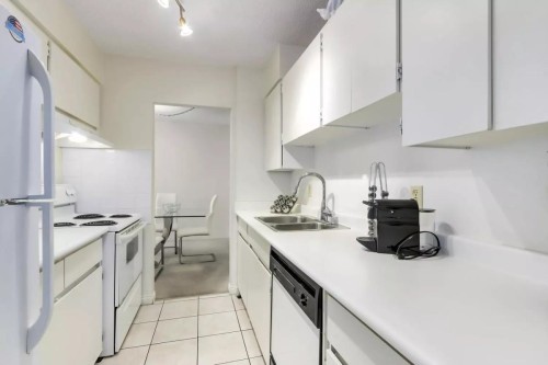 1304-2020 Fullerton Avenue, North Vancouver, BC 