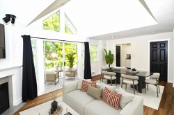 404-3638 Rae Avenue  Vancouver, BC V5R 2P5