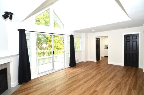 404-3638 Rae Avenue, Vancouver, BC 