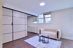 18-935 Jervis Street  Vancouver, BC V6E 2B5