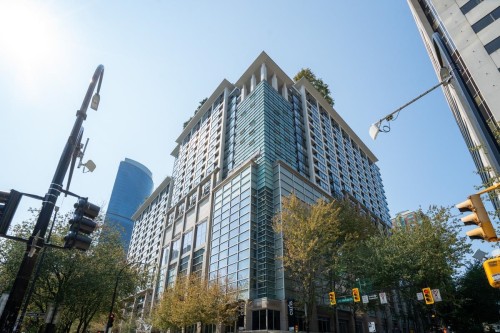 1008-933 Hornby Street  Vancouver, BC V6Z 3G4