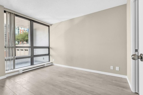 1008-933 Hornby Street, Vancouver, BC 