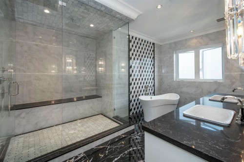 3946 30Th Avenue W, Vancouver, BC 