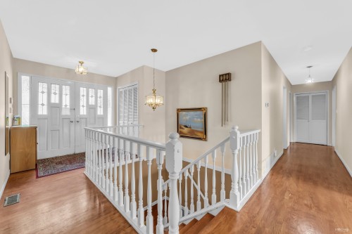 1181 Chartwell Drive, West Vancouver, BC 