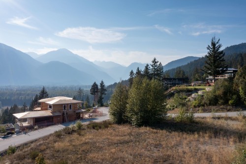 1602 Sisqa Peak Drive, Pemberton, BC 