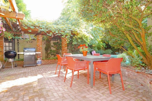 1564 26Th Avenue W, Vancouver, BC 