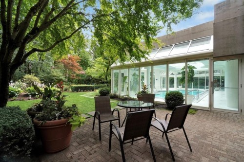 205-1327 Keith Road E, North Vancouver, BC 