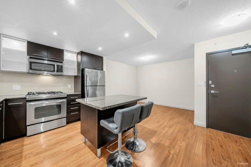 609-3111 Corvette Way, Richmond, BC 