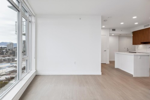 1808-7683 Park Crescent, Burnaby, BC 