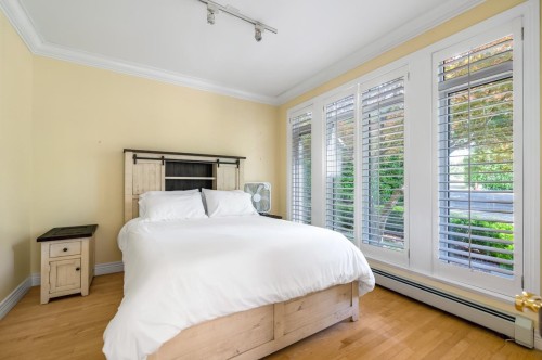 520 Hadden Drive, West Vancouver, BC 