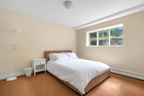 520 Hadden Drive, West Vancouver, BC 