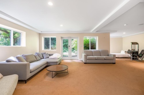 520 Hadden Drive, West Vancouver, BC 