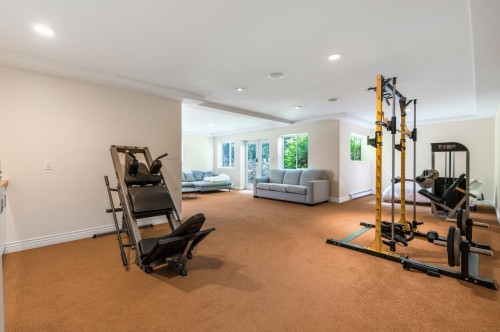 520 Hadden Drive, West Vancouver, BC 