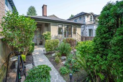 4427 7th Avenue W Vancouver, BC V6R 1X1