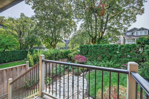 4427 7Th Avenue W, Vancouver, BC 