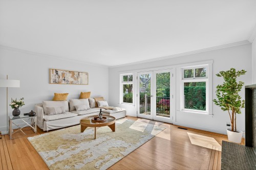 4427 7Th Avenue W, Vancouver, BC 