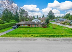 5186 10a Avenue  Delta, BC V4M 1Y4