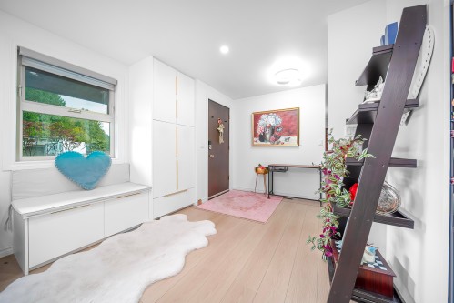 5186 10A Avenue, Delta, BC 