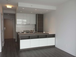 19xx-4688 Kingsway  Burnaby, BC V5H 0E9