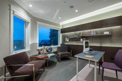 2567 Lawson Avenue, West Vancouver, BC 